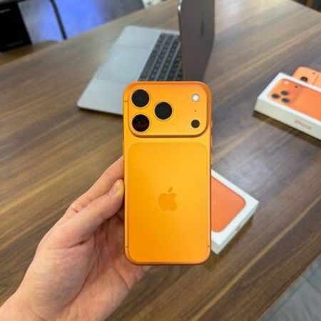 Apple iPhone 17 Pro Cosmic Orange 256GB/12GB – Bakı – ucuztap.az