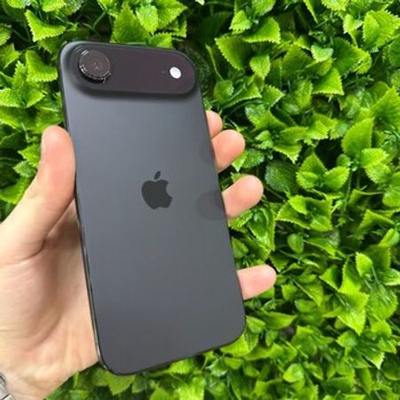 Apple iPhone Air Space Black 256GB/8GB – Bakı – ucuztap.az