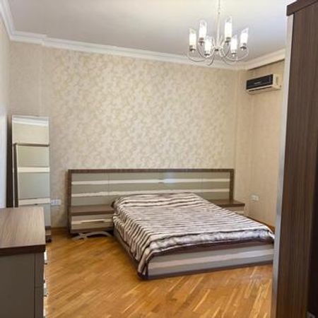 3-Otaqlı yeni tikili kirayə verilir, Koroğlu Rəhimov küç., 152 m² – Yeni tikili – ucuztap.az