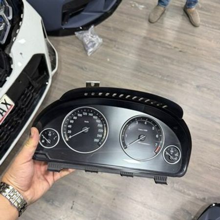 BMW F10 sürət paneli – Bakı – ucuztap.az