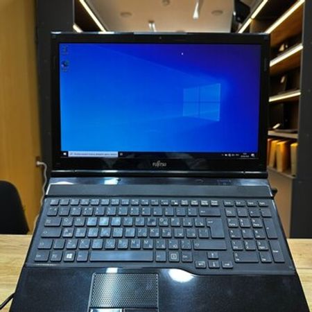Noutbuk Fujitsu – Bakı – ucuztap.az