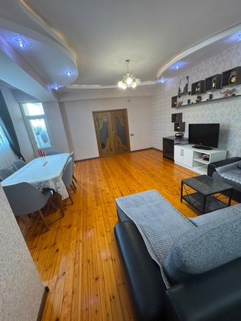3 Otaqlı mənzil, 126.50 m², Neapol küçəsi., Bakı – Bakı – ucuztap.az