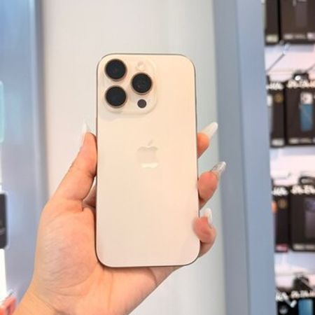Apple iPhone 16 Pro Desert Titanium 512GB/8GB – Göygöl – ucuztap.az