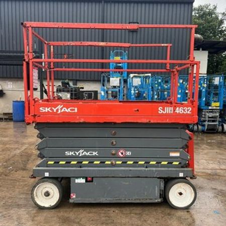 Elektrik qayçı səbət Skyjack SJ4632 2016 | 11.75M , 2016 il – Bakı – ucuztap.az