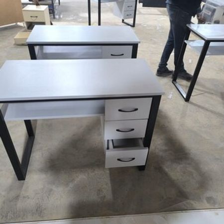 Ofis masası – Ofis mebeli – ucuztap.az