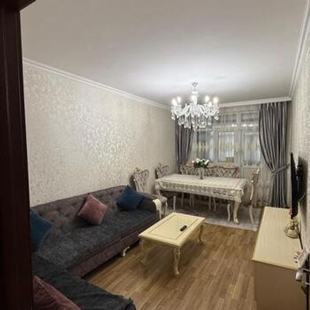 2-Otaqlı mənzil, 17-ci mkr., 60 m² – Satılır – ucuztap.az