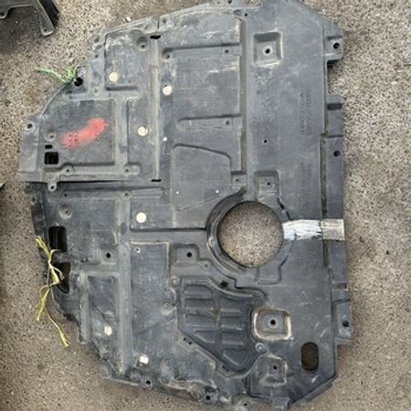 Toyota Prius 20, Toyota Prius 30 qoruyucusu – Ehtiyat hissələri – ucuztap.az