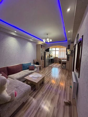 3 Otaqlı mənzil, 70 m², Nesimi r. 4mkr MirCelal, Bakı – Mənzillər – Bakı – ucuztap.az