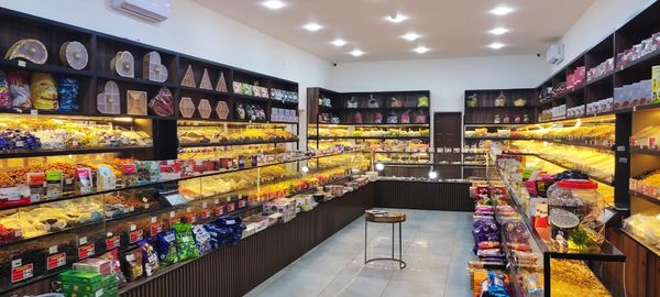Ərzaq və çərəz mağazası üçün müasir mebel və avadanlıqlar – Bakı – ucuztap.az