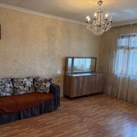 2-Otaqlı mənzil kirayə verilir, 10-cu mkr., 60 m² – Kirayə verilir – ucuztap.az