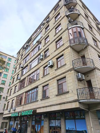 3 Otaqlı mənzil, 116 m², 20 Yanvar küçəsi, Memar Əcəmi metrosu, Bakı – Bakı – ucuztap.az