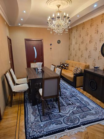 3 Otaqlı mənzil, 80 m², Nesimi r. 5mkr Asif Meherremov, Bakı – Bakı – ucuztap.az