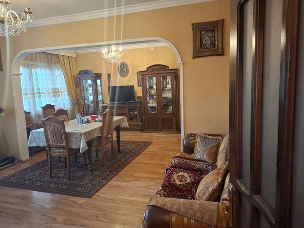 4 Otaqlı mənzil, 100 m², Bineqedi r. 8mkr Azadliq prospekti, Bakı – Bakı – ucuztap.az