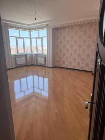 4 Otaqlı mənzil, 150 m², Nesimi r. 2mkr Cavadxan küç., Bakı – Mənzillər – ucuztap.az