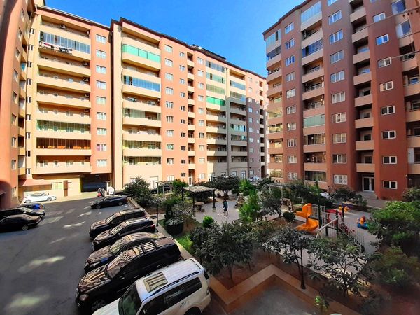 4 Otaqlı mənzil, 170 m², Z. Xəlilov küç., Bakı – Mənzillər – ucuztap.az