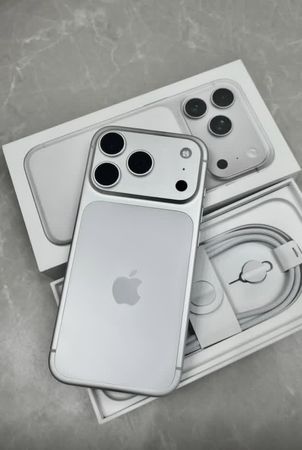 Apple iPhone 17 Pro Max Silver 256 GB/12 GB – Bakı – ucuztap.az