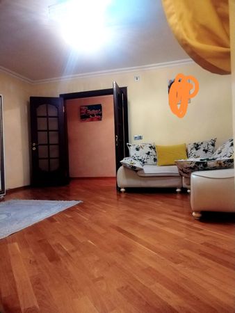 3 Otaqlı mənzil, 90 m², Nesimi r. 1mkr Moskva prospekti, Bakı – Bakı – ucuztap.az