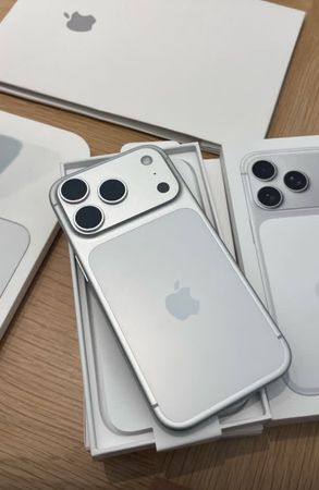 Apple iPhone 17 Pro Max Silver 256 GB/12 GB – Bakı – ucuztap.az