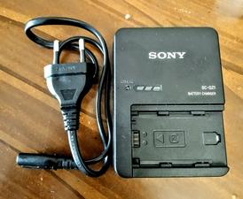 Sony batareya şarj cihazı