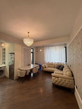 4 Otaqlı mənzil, 100 m², Suleyman Sani Axundov küç., Bakı – Bakı – ucuztap.az