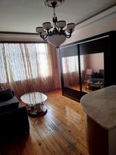 2 Otaqlı mənzil kirayə verilir, 50 m², N.Tusi küçəsi., Bakı