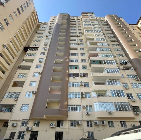 4 Otaqlı mənzil, 130 m², İnşaaatçılar m/s tam yanında, Bakı – Bakı – ucuztap.az