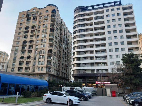 3 Otaqlı mənzil, 136 m², Nizami küç., Bakı – Bakı – ucuztap.az