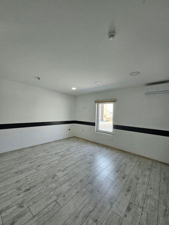 Ofis icarəyə verilir, 26 m², Xətai rayon,Ağ ş. qəs. Babək prospekti, Bakı – Bakı – ucuztap.az
