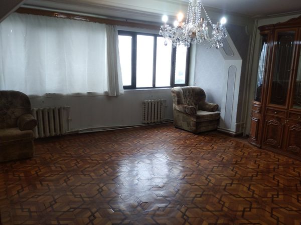 3 Otaqlı mənzil kirayə verilir, 65 m², m.Neftciler Q.Qarayev prospekti, Bakı – Bakı – ucuztap.az