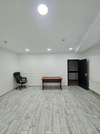 Ofis icarəyə verilir, 26 m², Xətai rayon,Babək prospekti, Bakı – Bakı – ucuztap.az