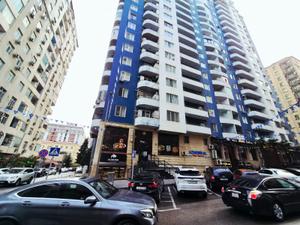 3 Otaqlı Mənzil, 98 M², 6cı Papalel Küç., Bakı