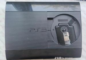 PlayStation 3 Super Slim 500GB