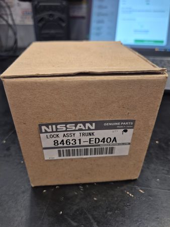 Nissan Tiida 2006-2009 arxa baqaj kilidi – Sumqayıt – ucuztap.az