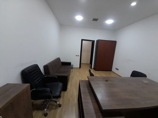 Ofis icarəyə verilir, 25 m², Nərimanov r., Bakı – Bakı – ucuztap.az