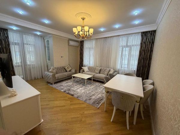 3 Otaqlı mənzil, 134 m², Qulu Quliyev küç., Bakı – Bakı – ucuztap.az