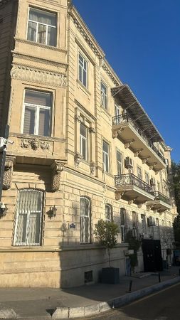 3 Otaqlı mənzil, 108 m², Rəsul Rza küç., Bakı – Bakı – ucuztap.az
