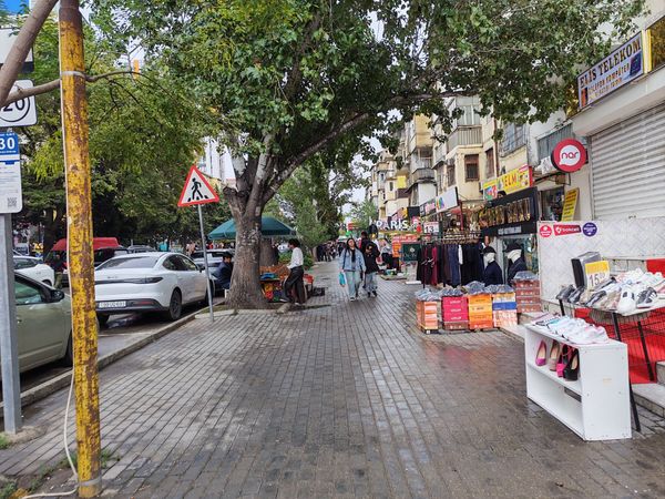 Mağaza icarəyə verilir, 76 m², Metro ecemi Huseynbala Eliyev kuc, Bakı – Bakı – ucuztap.az